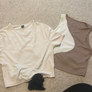 Crop tops